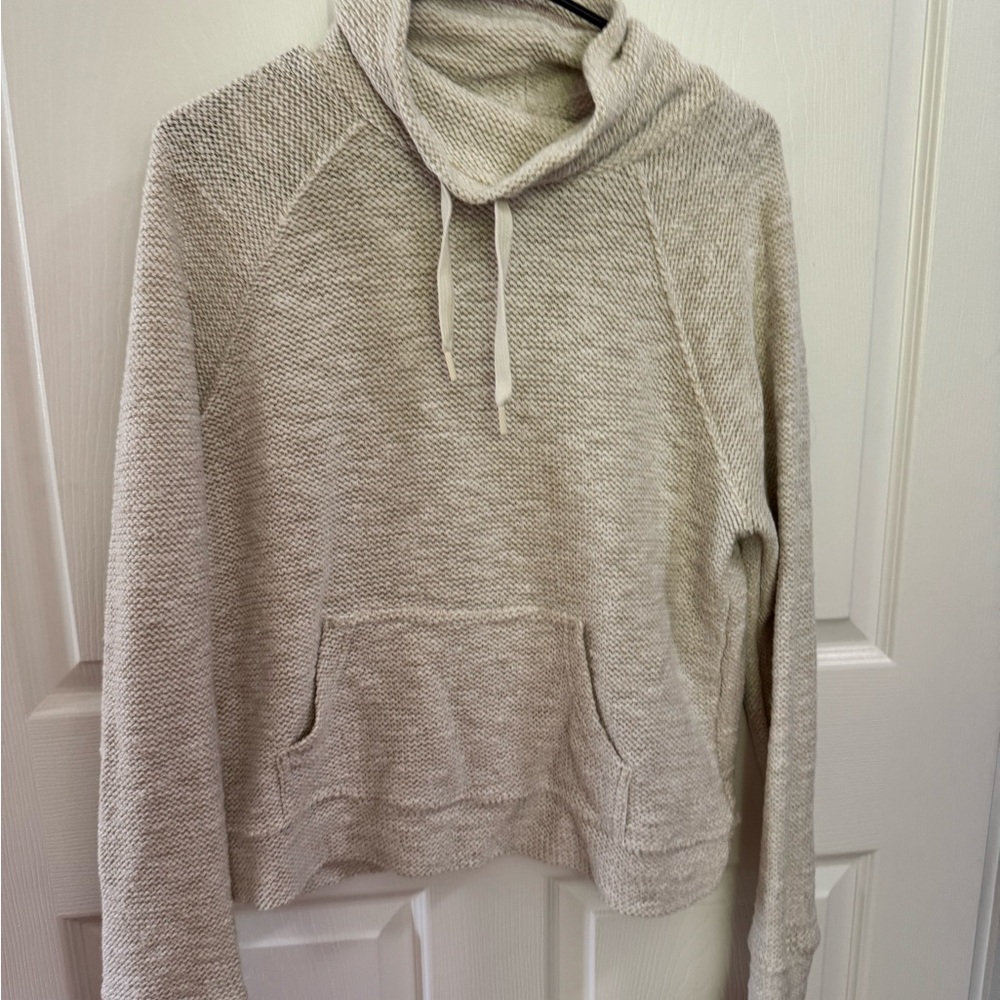 Aerie Cream Hooded Sweatshirt